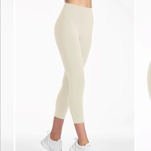 DYI Signature Crop Jersey Moss NWT!